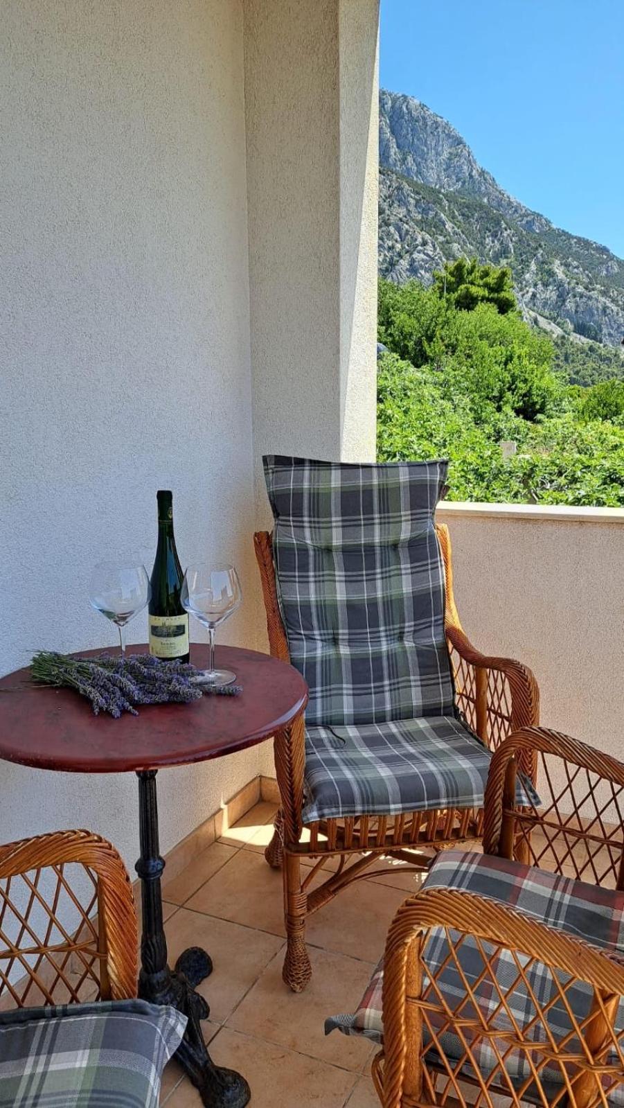 Apartmani Žderić Gradac  Exterior foto