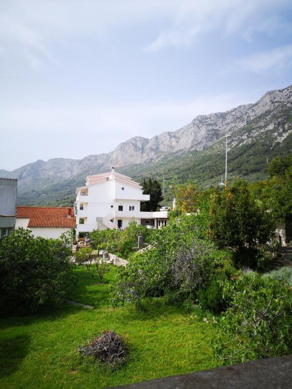 Apartmani Žderić Gradac  Exterior foto