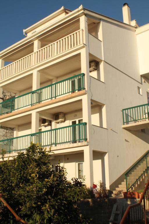 Apartmani Žderić Gradac  Exterior foto
